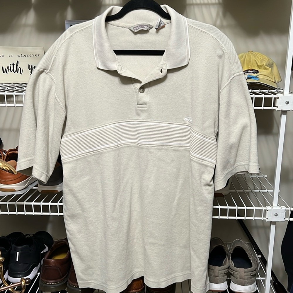 Short sleeve men’s casual shirt